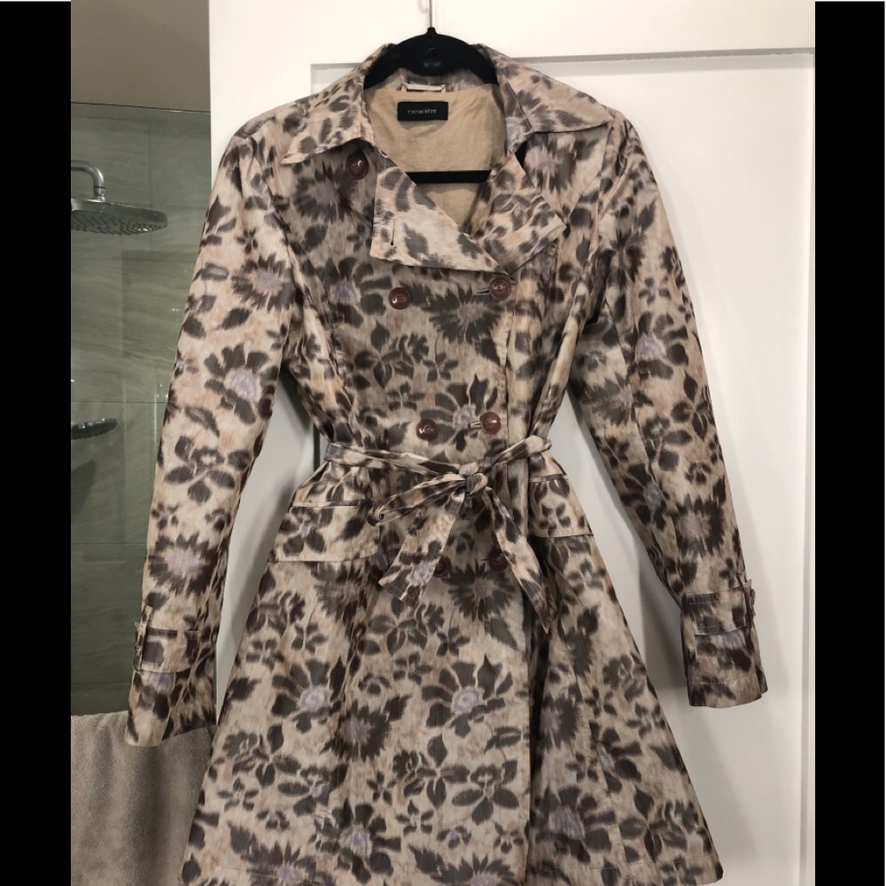 Italian very chic trench coat, cotton lined, sz6.